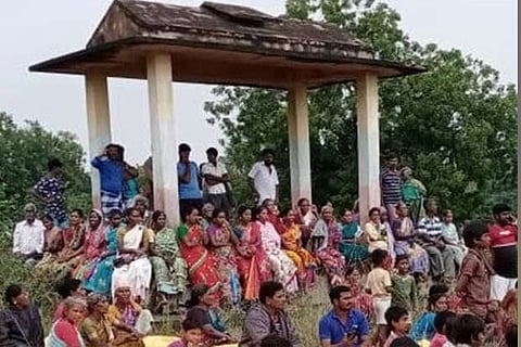 Villagers said they would not go back to their houses until the officials cancelled the order