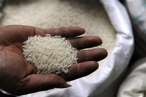 Smartphone that spots fake rice