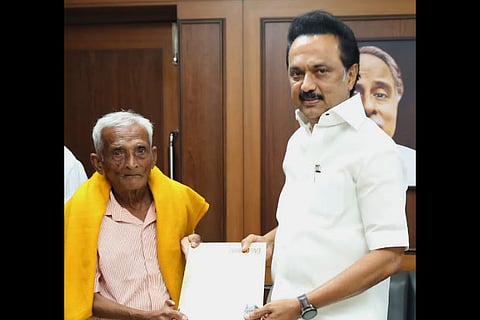 84-year-old Narayanappa honoured for joining stir