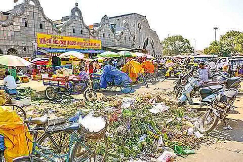 Koyamebdu vegetable market