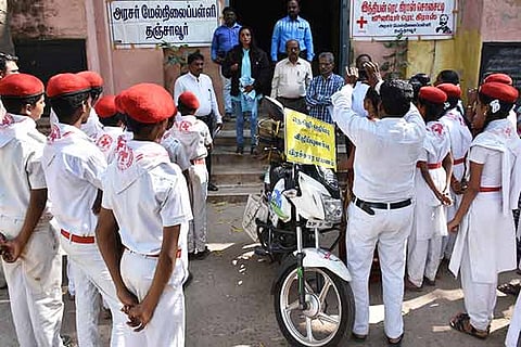 Shaiba Mathew interacts with students in Thanjavur on Thursday