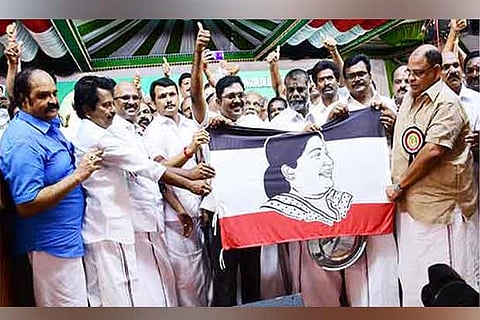 Perambur Former MLA P Vetrivel with party leader TTV Dhinakaran during the launch of AMMK flag (file photo)