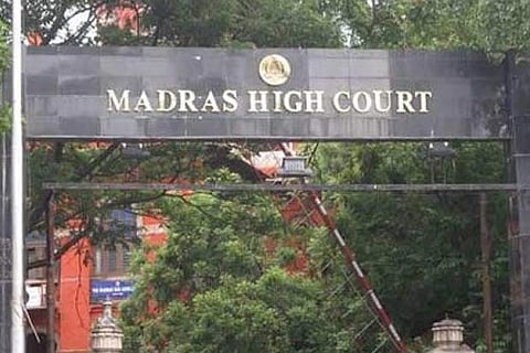 HC not happy with action on illegal banners