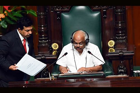 14 Karnataka MLAs stationed near Pune, waiting for speaker's decision on resignation