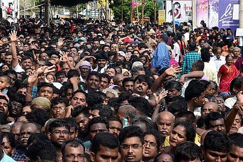 A massive crowd awaits darshan of Lord Aththi Varadar on Thursday