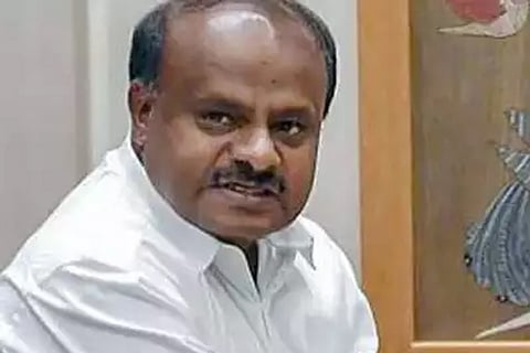 Kumaraswamy expands cabinet by inducting 2 ministers
