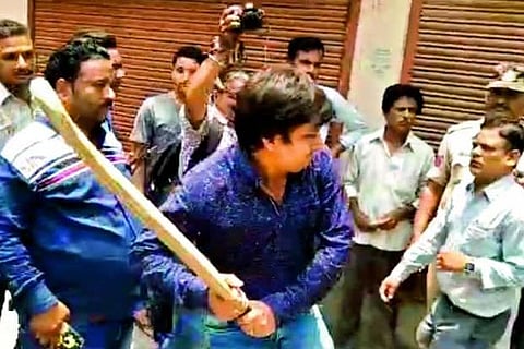 BJP MLA Akash Vijayvargiya, arrested for assaulting official with bat, granted bail