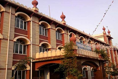 Man gets 10 yr jail term for kidnapping, molesting teen