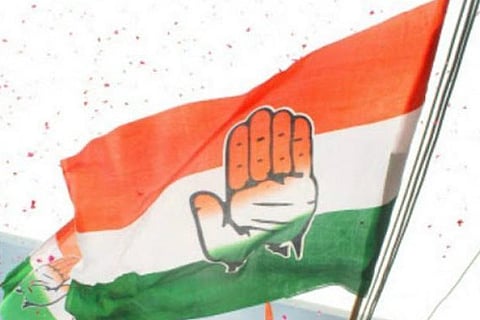 Congress stakes claim to form government in Goa