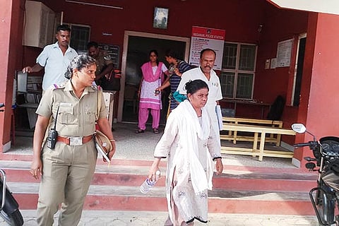 Muthulakshmi (right), who was arrested for running a fake clinic in Pollachi