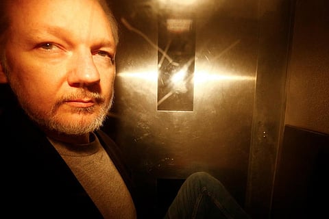 WikiLeaks' Assange to fight extradition to US
