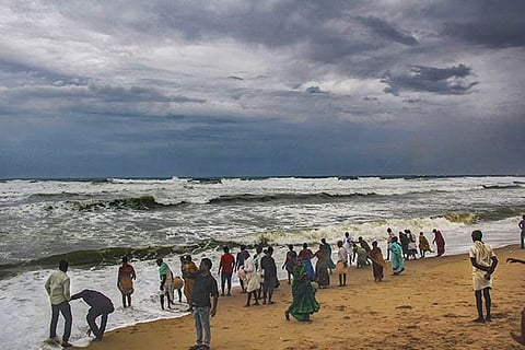 Around 10,000 villages, 52 towns in Odisha to be hit by cyclone Fani