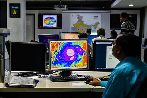 Cyclone Fani reaches 80 km from Puri