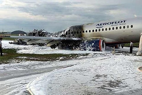 Russia air crash: Plane was heavy with extra fuel before deadly crash landing