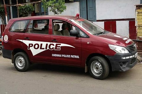 Burglars strike at 6 shops in Salem district