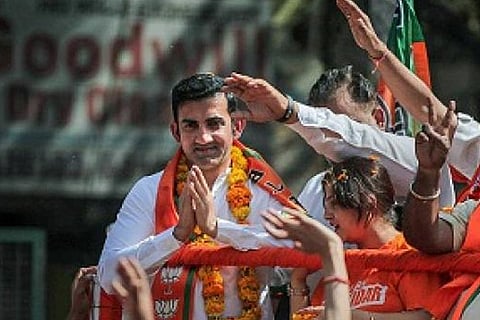 Will hang myself in public if AAP proves allegations: Gambhir on pamphlet row