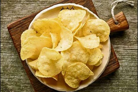Don't eat too much potato chips during pregnancy