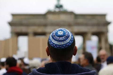 German Jews warned not to wear 'kippas' amid rise in anti-semitic attacks