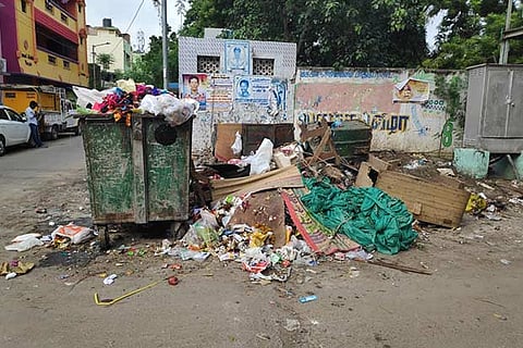 Garbage overflow at Kamarajapuram in Nungambakkam