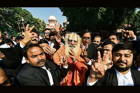 Nirmohi Akhara to meet PM, demand top trust post, role in puja