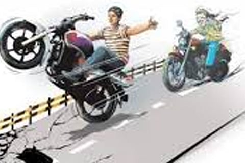 Drag racing resumes on Kamarajar Salai