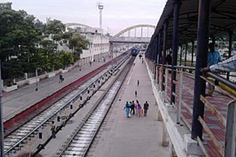 The ROB visible from Katpadi station