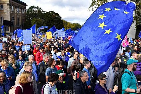 Thousands hit London streets in 'final say' Brexit protest