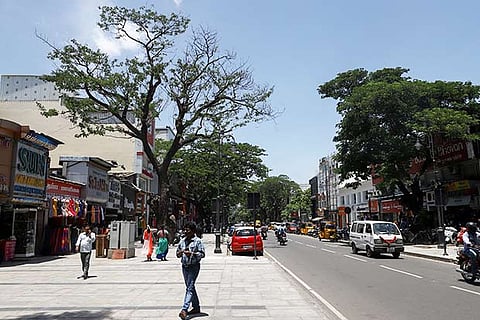 With works almost complete, the plaza will be opened in less than 10 days