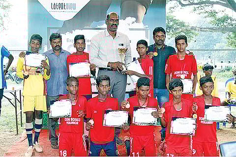 Don Bosco HSS lifts Chennai Kaalpandhu League trophy
