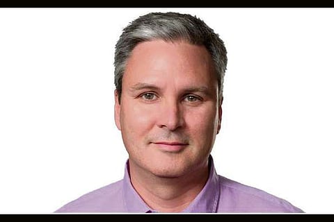 Apple's communications head Steve Dowling quits