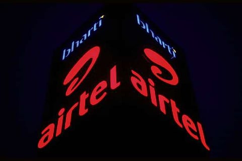 Airtel-Bharti AXA Life tie up for insurance with prepaid plan