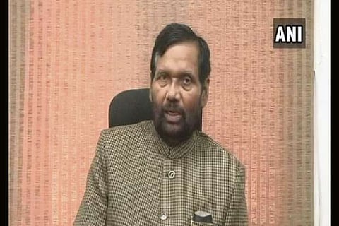 Onion prices: Paswan warns hoarders, says adequate stock