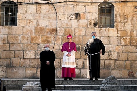 On Good Friday, Jerusalem archbishop urges prayer for the suffering and dying