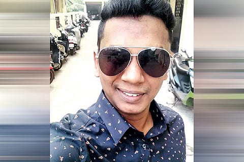 Vinod Karthik (30), DJ