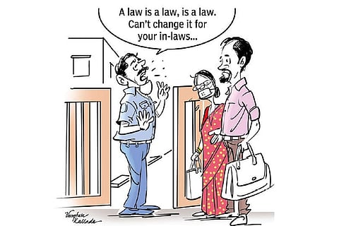 Man detained by residents for bringing kin home