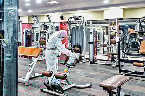 Mask must to enter gym but can use visor inside