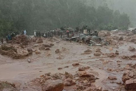 Gloom deepens at Kerala landslide site, 24 bodies dug out so far