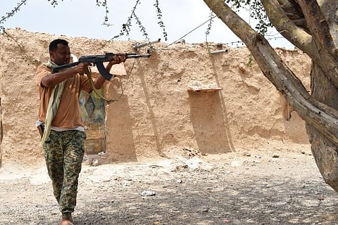 Yemen pro-govt forces launch large offensive against Houthis