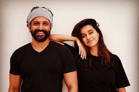 Farhan Akhtar pens a birthday wish for Shibani Dandekar