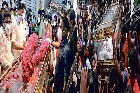 TNCC president KS Alagiri pays respects to Vasanthakumar. Emotional moments as the body arrives