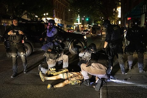 1 killed in Portland as Trump supporters clash with protesters