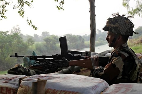 3 Pakistani soldiers killed in militant attack in northwest