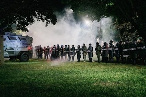 Rioters destroy Indian-origin family's car dealership in US