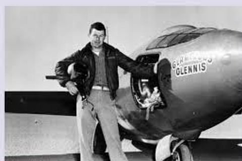 Chuck Yeager, first person to fly at speed of sound, dies at 97
