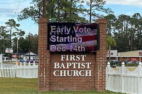 Early in-person voting begins in Georgia as U.S. Senate showdown enters final weeks
