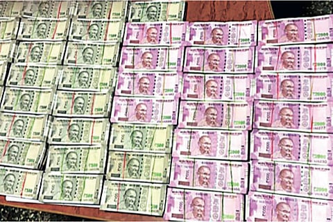 DVAC finds Rs 50 lakh more in bank locker of TN govt official