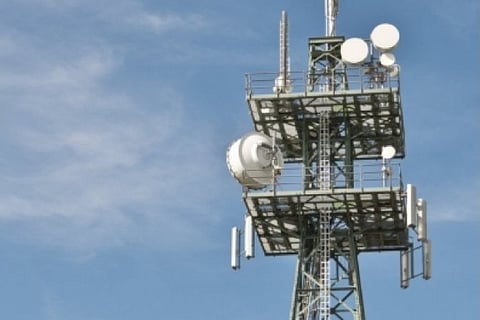 Stressed telecom biz seeks govt aid to tide over liquidity crunch