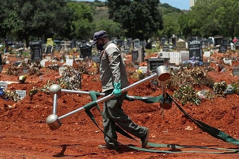 World risks 'moral catastrophe' if COVID shots delayed in Africa, its CDC chief says