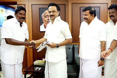 Tiruchy DMK secretaries along with party chief Stalin and principal secretary KN Nehru