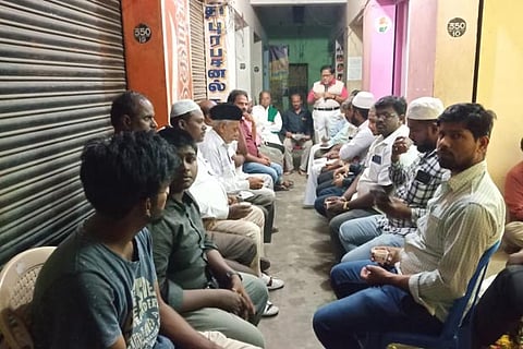 The Pernambut bus stand retrieval committee members at an urgent meeting called on Wednesday